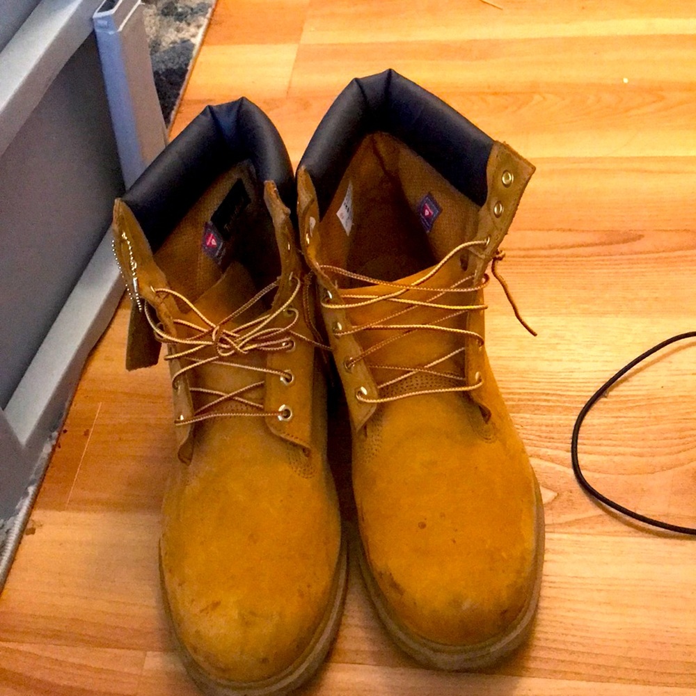 Steel toe boots size 11 & 13, timberlands are 13